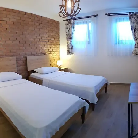 Adayel Bagevi & Butik Hotel